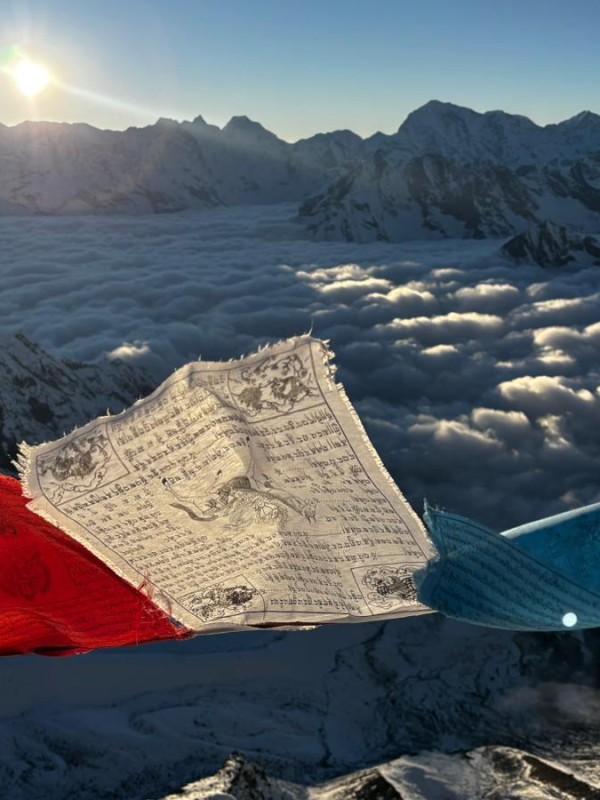 Lobuche Peak Permit